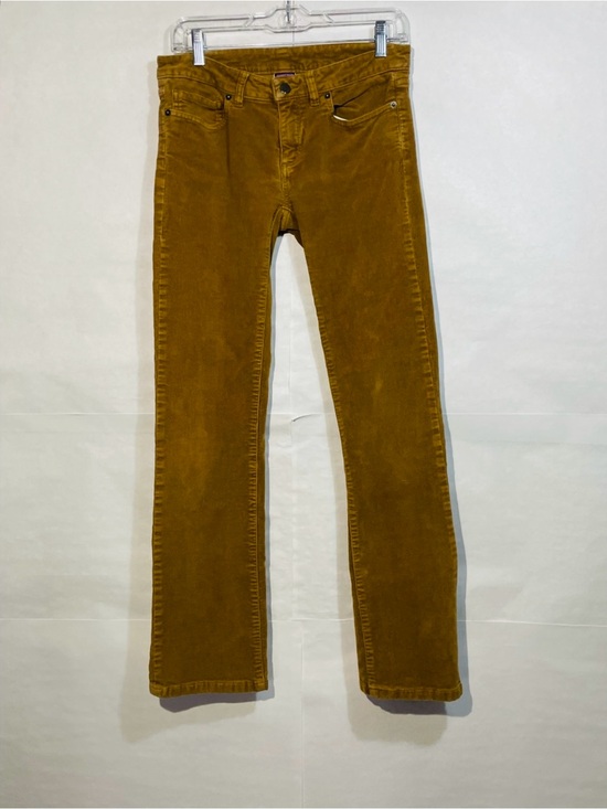 Patagonia Pants - Patagonia Women's 26 Fitted
Organic Cotton Light Brown Corduroy Pants VGUC